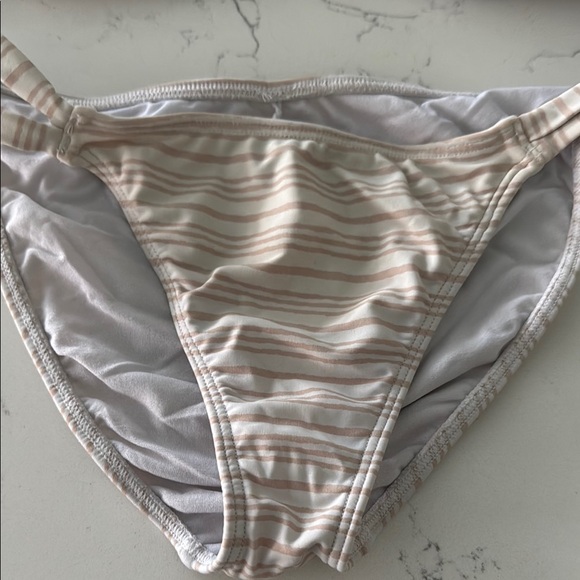 O’Neill white beige tan 2pc Striped Bikini Set top bottom S M swimsuit swimwear - Picture 4 of 8